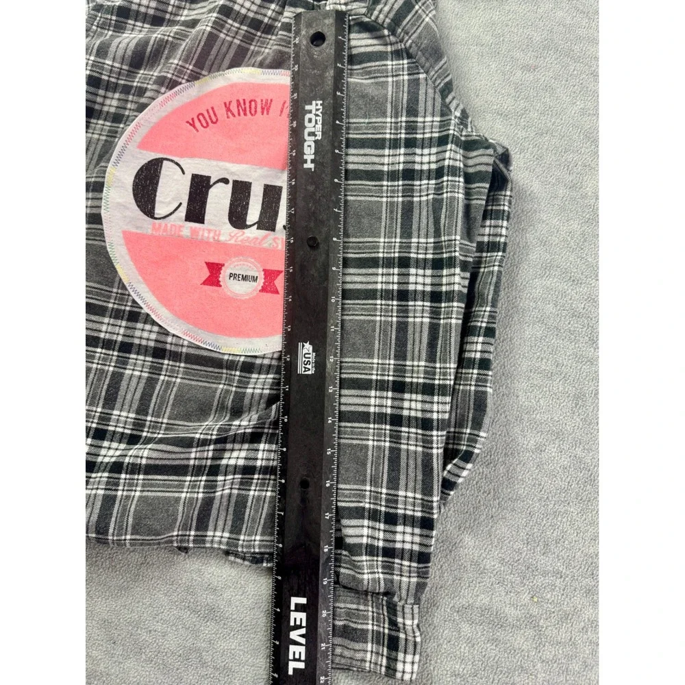 Grey Plaid Flannel Button Down Shirt Back Crush Graphic Patch Long Sleeve Small‎